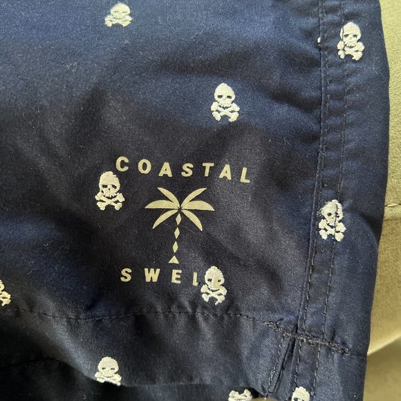 Coastal Swell Boy's Swim Trunks - Picture 4 of 8